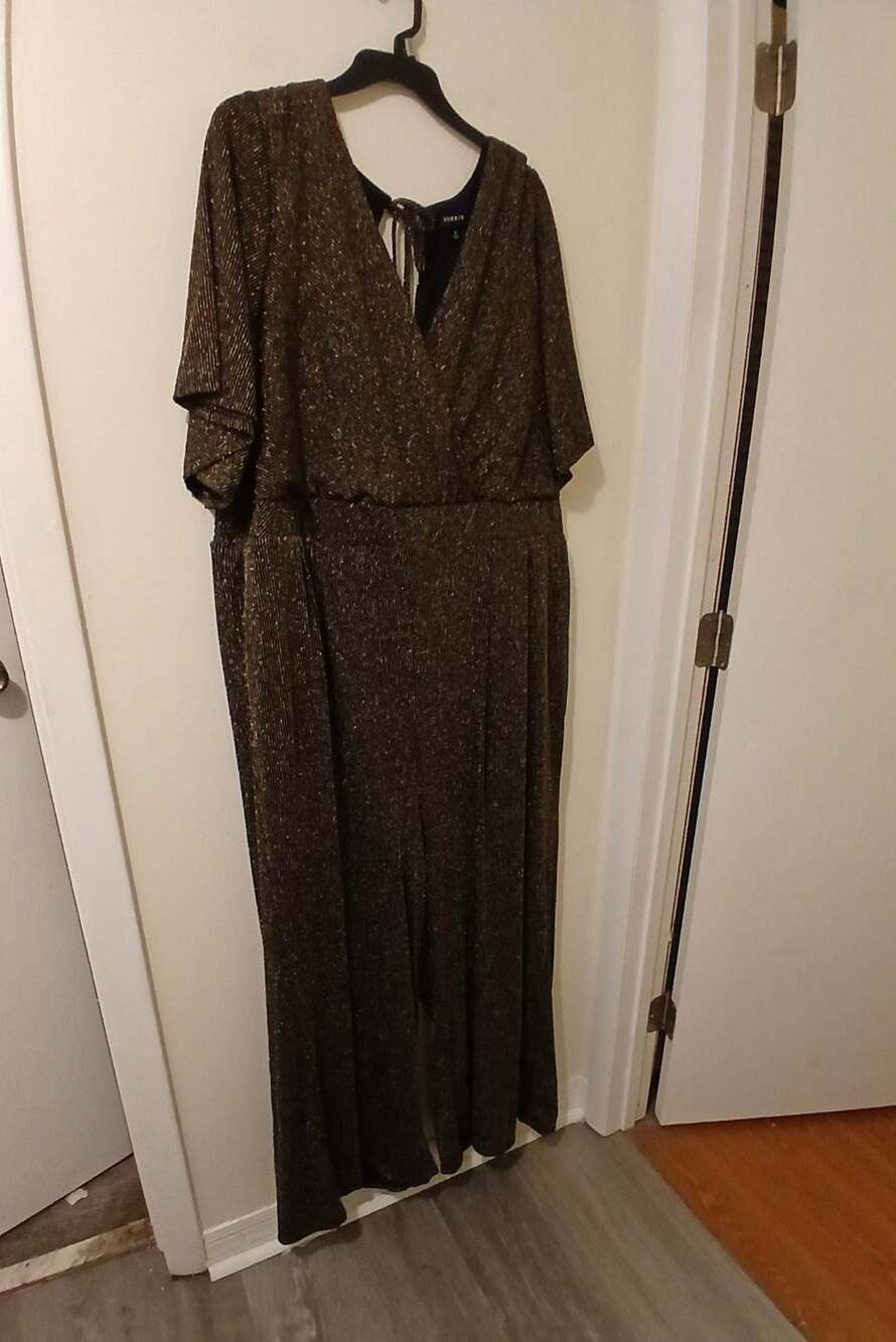 Torrid Black and Gold Metallic Shimmer Jumpsuit Size 4